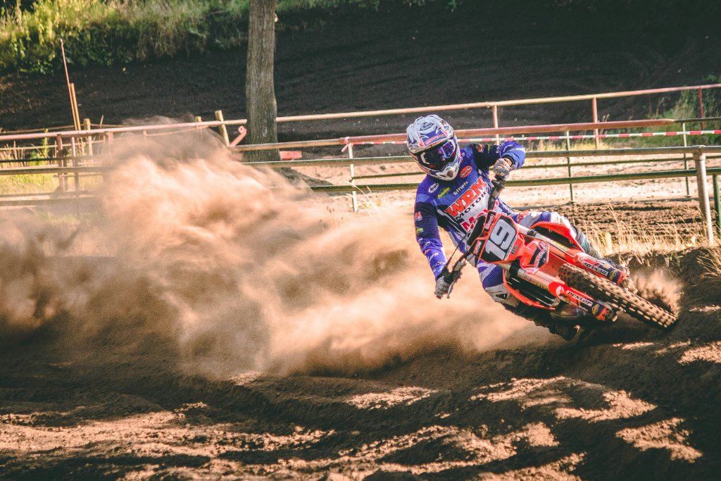 WHipp Motocross