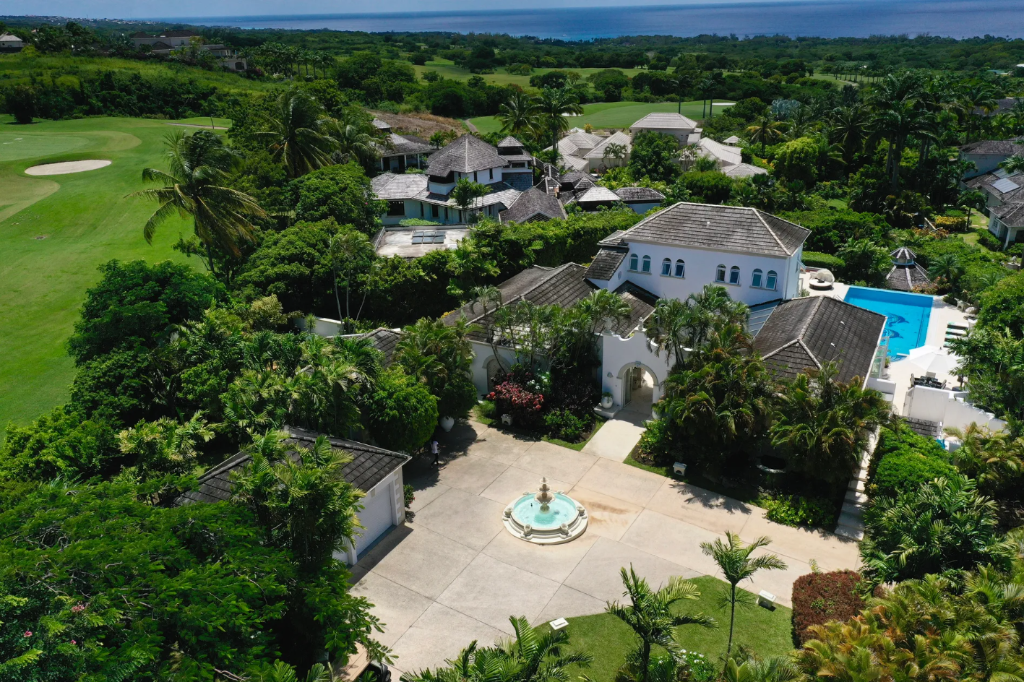 Royal Palms Manor