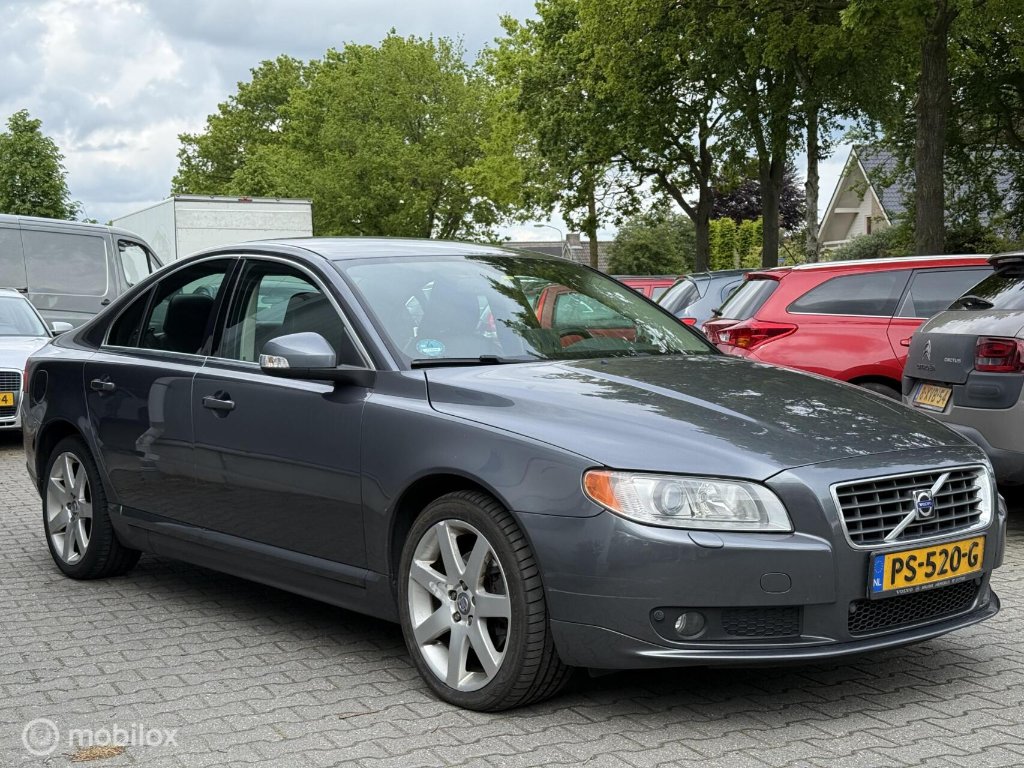Volvo specialist - STB Automobielen