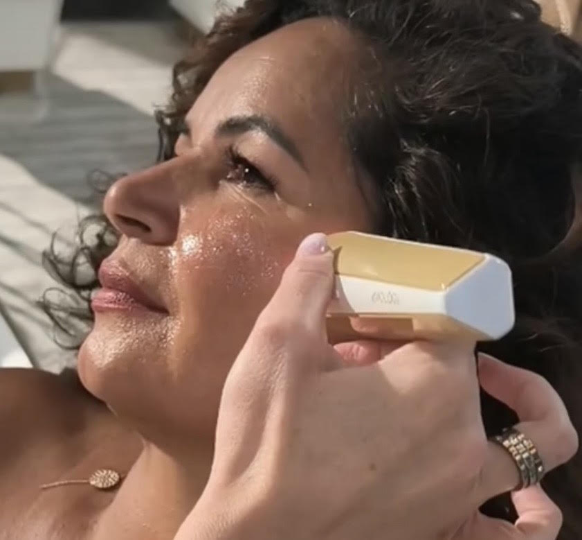 Laser Lifting Massage bei Brasil Massage Düsseldorf – sanfte Gesichtsstraffung | Lemon Times