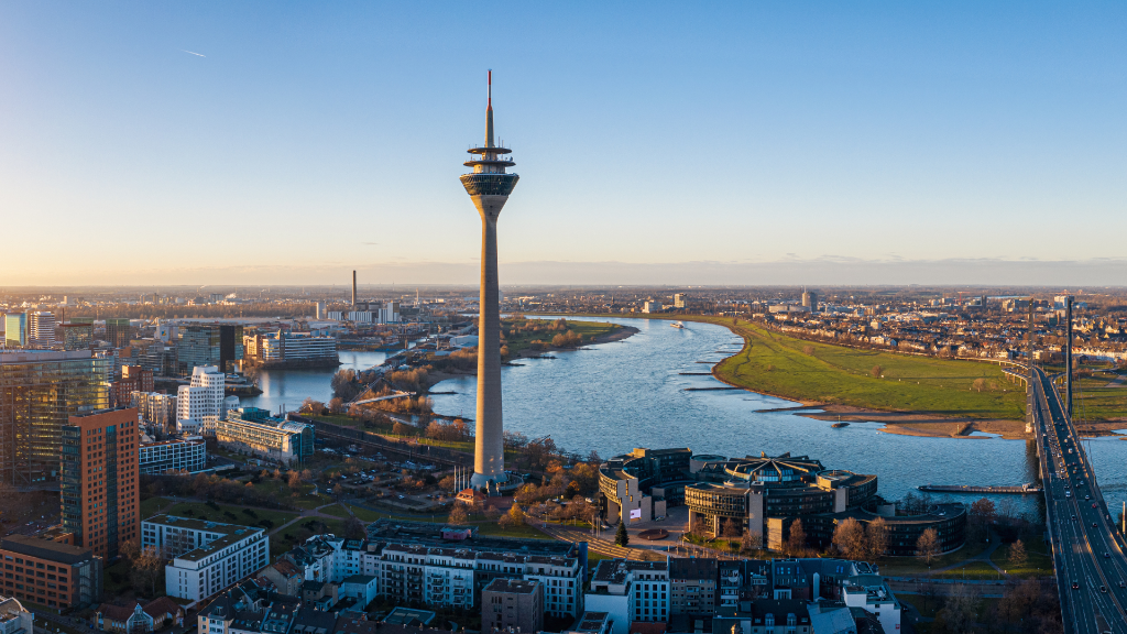 Lemon Times Online Magazin Düsseldorf – Events in Düsseldorf: Sommerglück in der Altstadt: Die besten Lemon Times Online Magazin Düsseldorf – Events in Düsseldorf: Sommerglück in der Altstadt: Die besten – altstadt, altbier, sommer, gastronomie, ausgehen