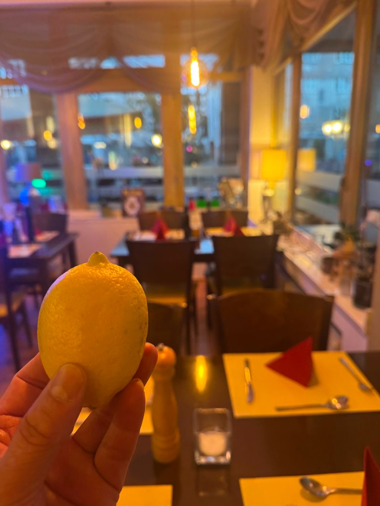 Da Giuseppe Italiener Benrath – Italienisches Flair im Innenbereich, Lemon Times