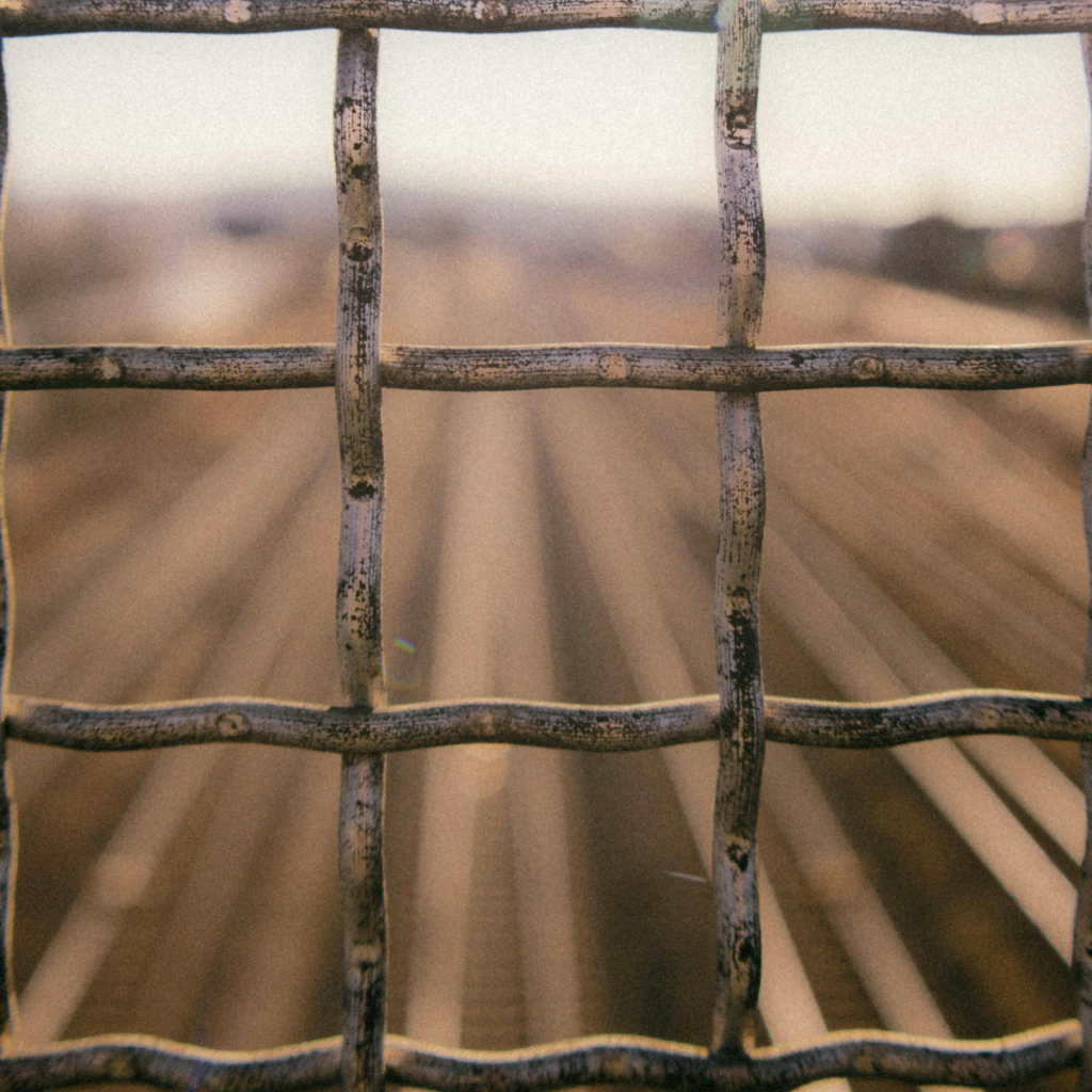 Sors du chemin