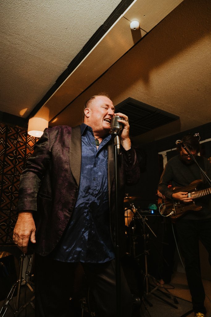 GT — Vocals