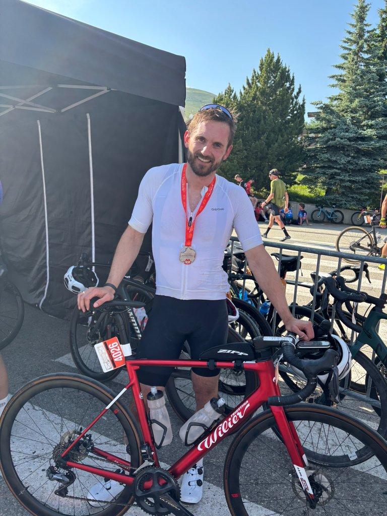 Lasse med medalje