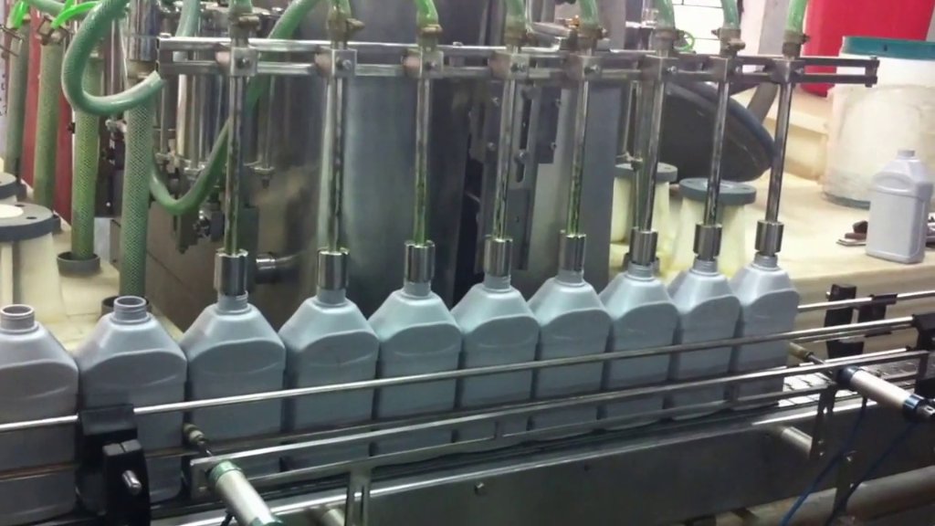 Lubricants filling and packaging line