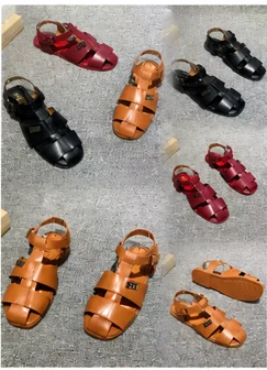 Sandales à brides