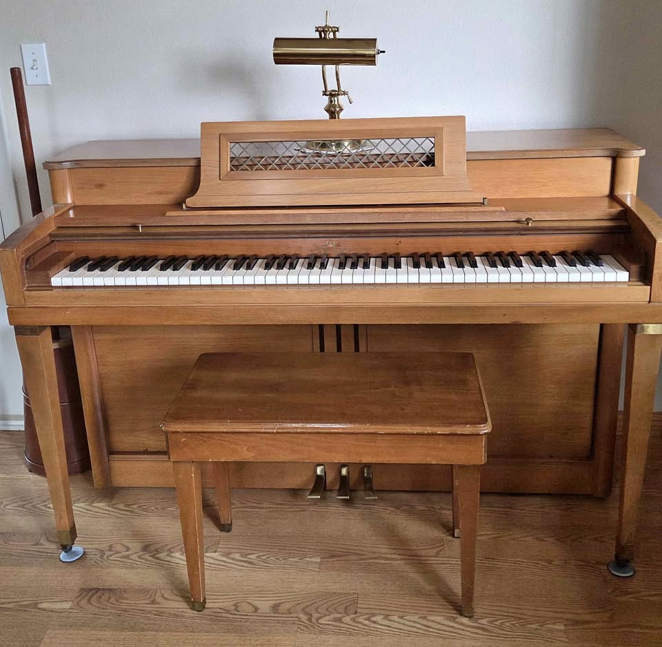 Wurlitzer Piano
