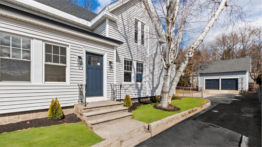 Colonial Siding Refresh