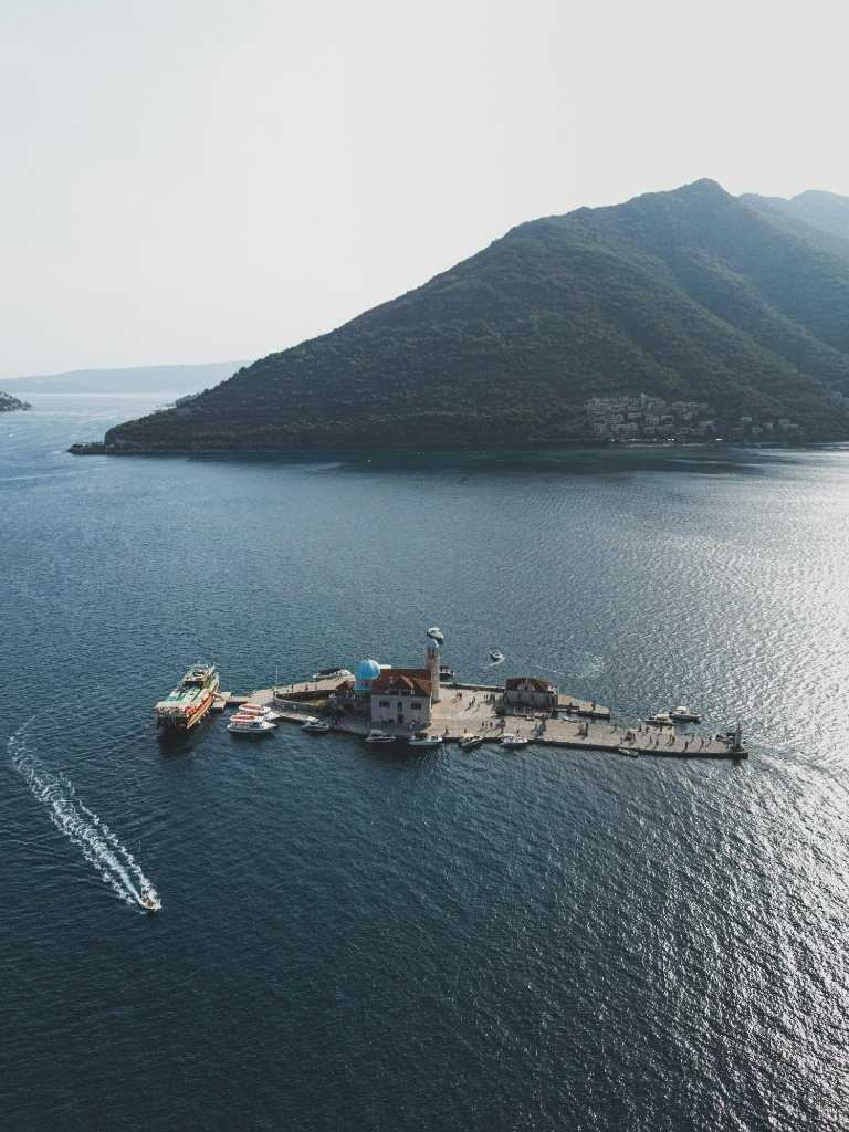 Skadar lake overview