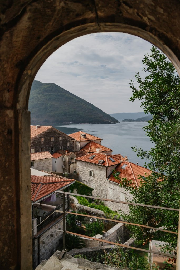 Sveti Stefan warm sunset