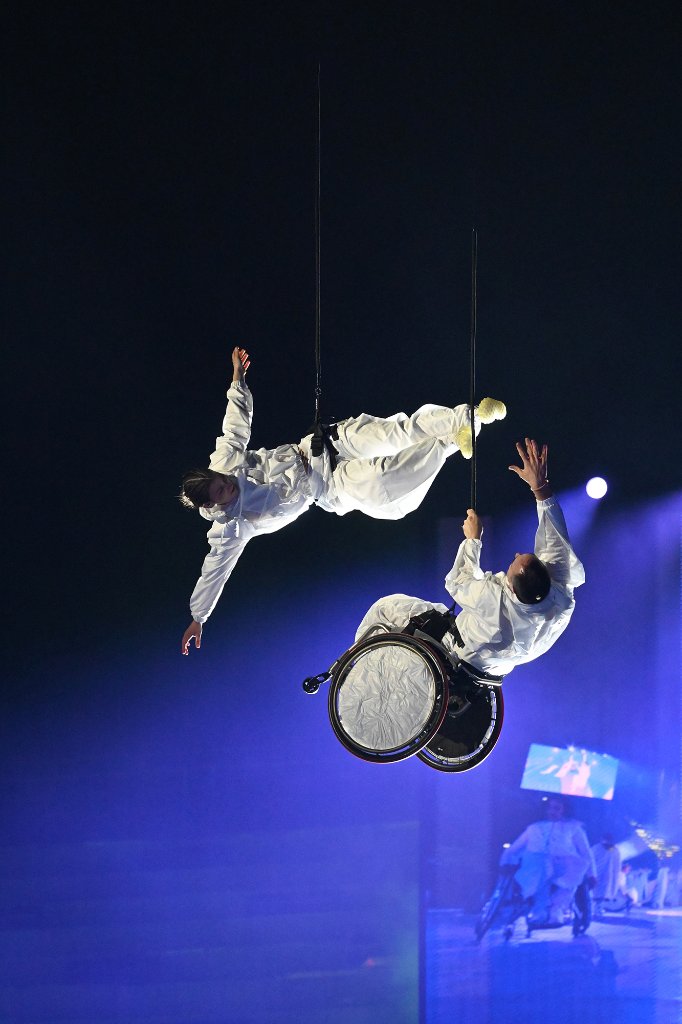 Wheelchair user and dancer suspended in aerial performance at Winter Paralympics 2026 Opening Ceremony