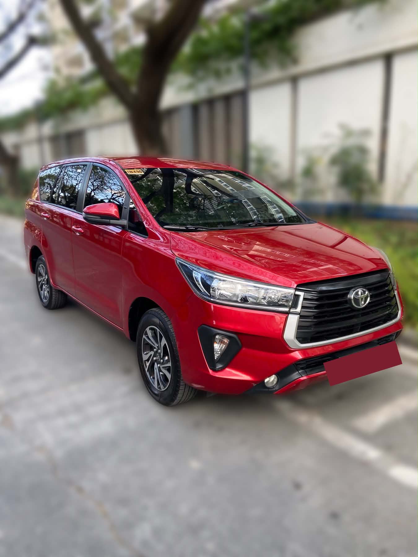 2022 Toyota Innova E 2.8L A/T