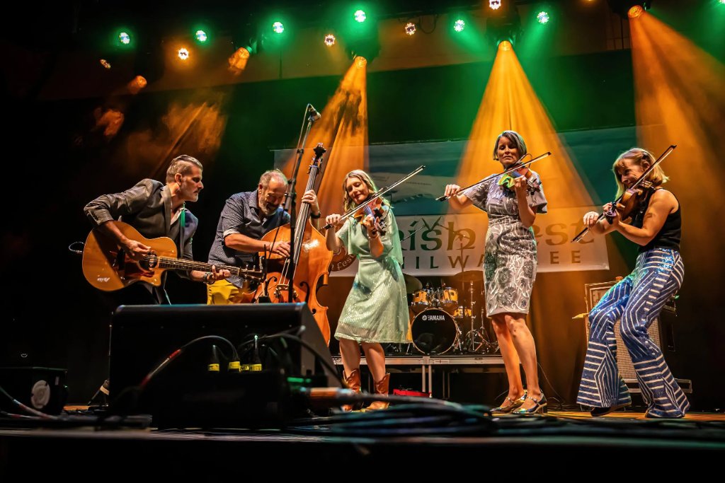 The Bow Tides performing live