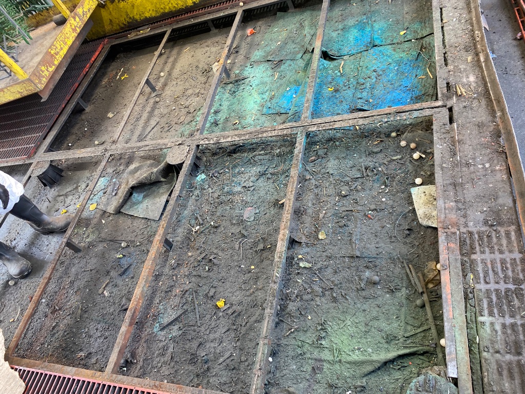 Hazmat Team — Grating Removal & Access
