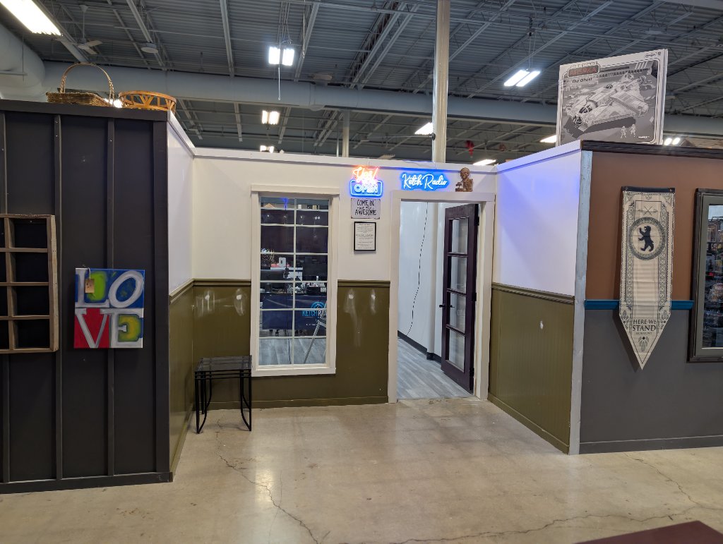 Ketch Radio Storefront inside Midwest Market