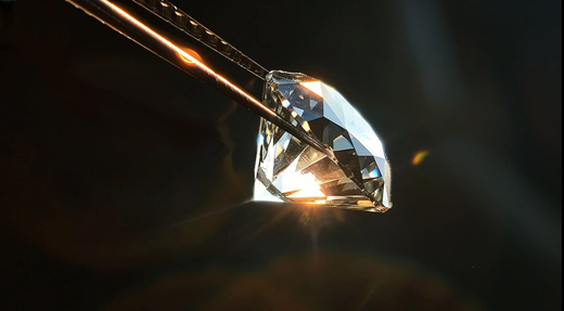 Diamond Carat Chart: Weight, Size and Your Ring