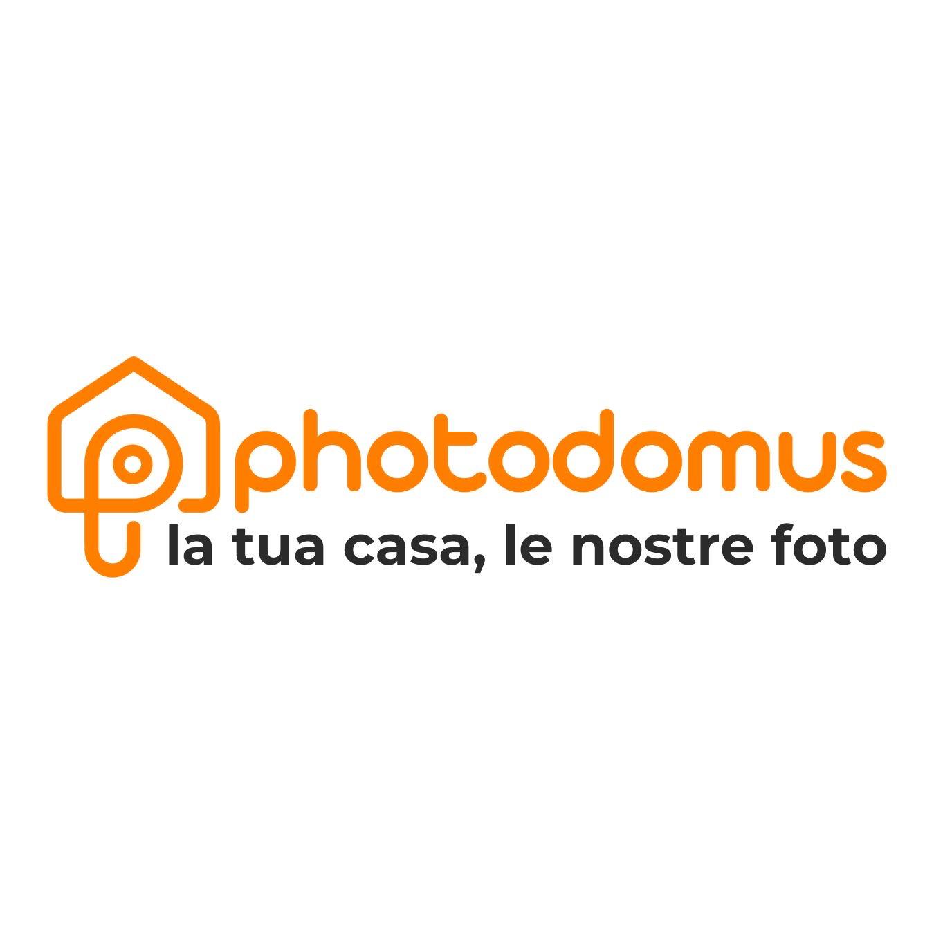 Photodomus