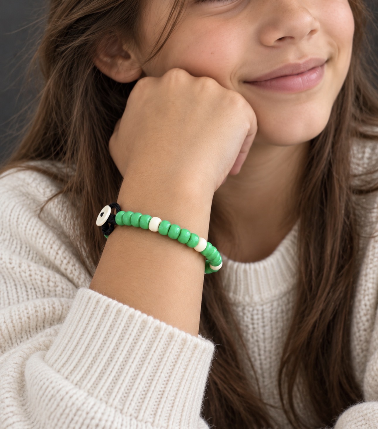Signature LISSBISS Green & White Bead Button Bracelet