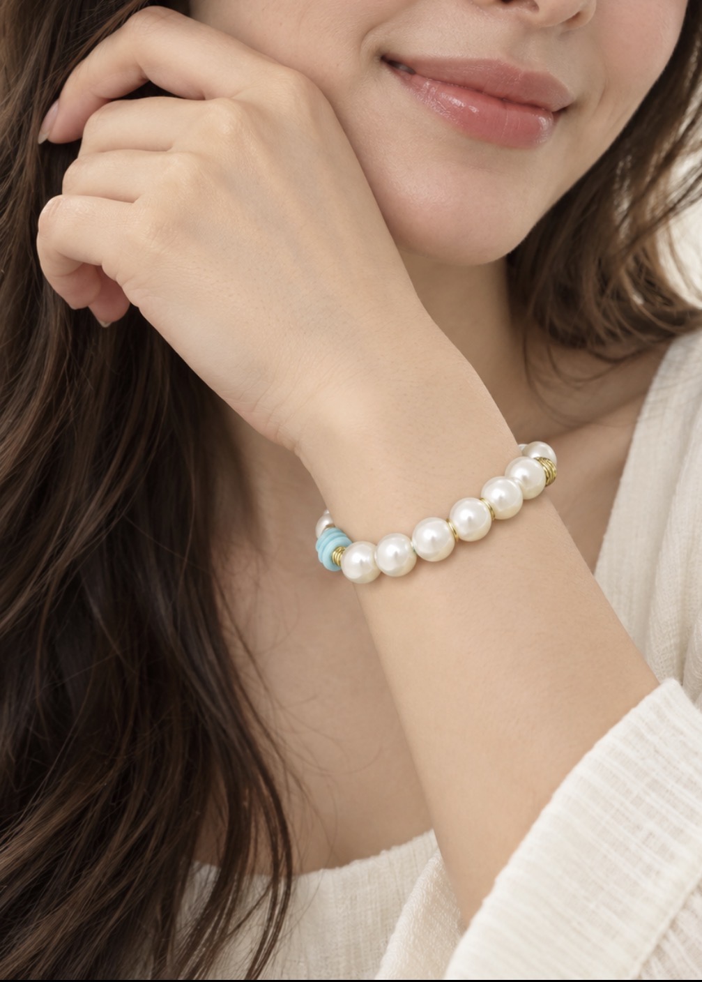 Signature Pearl & Light Blue Bracelet