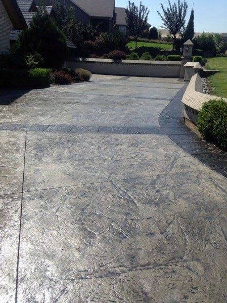 Broom-Finish Driveway