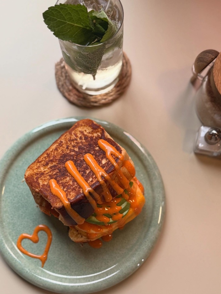 Eggdrop Sandwich