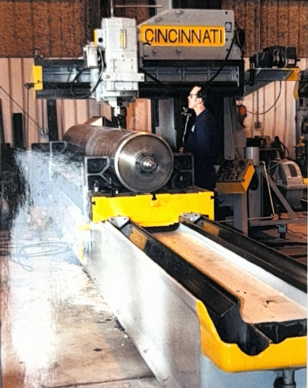 Cincinnati milling machine operation