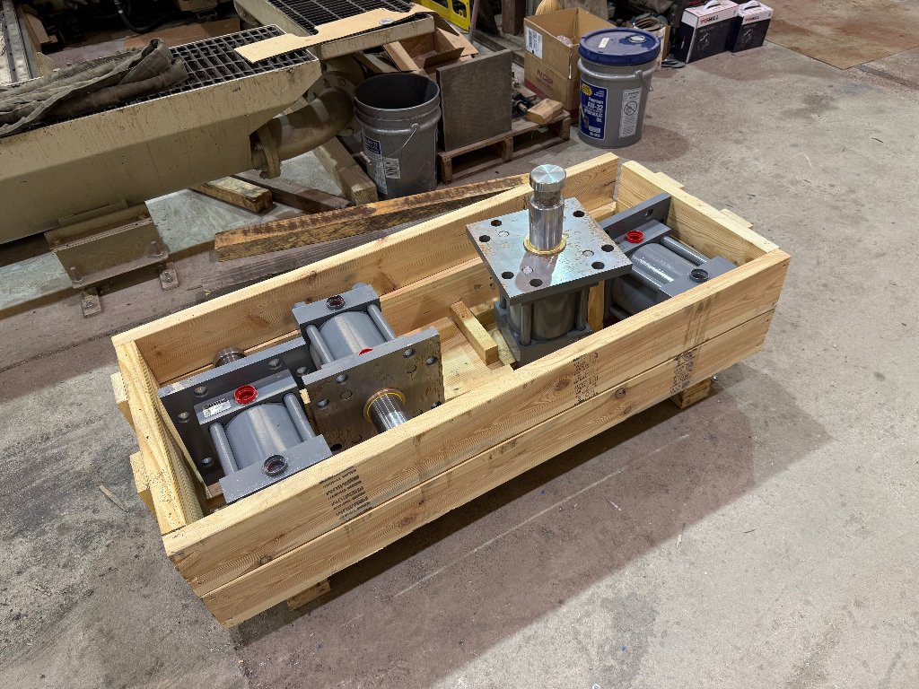 Hydraulic Cylinder Assemblies