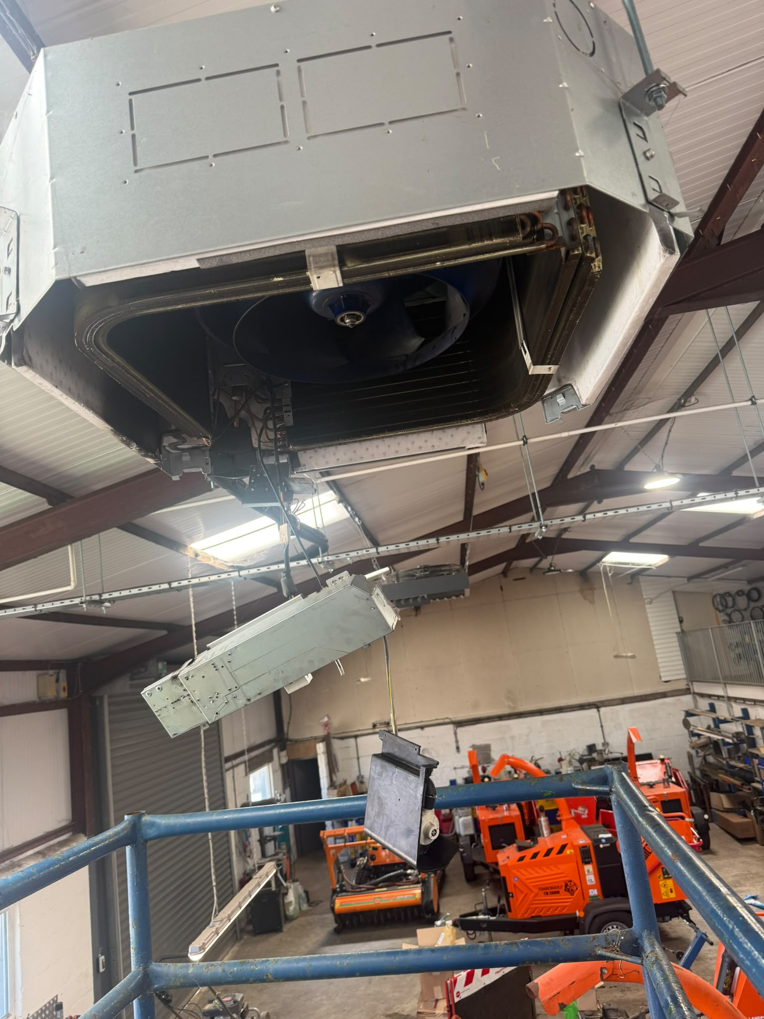Commercial AC Deep Clean & Servicing