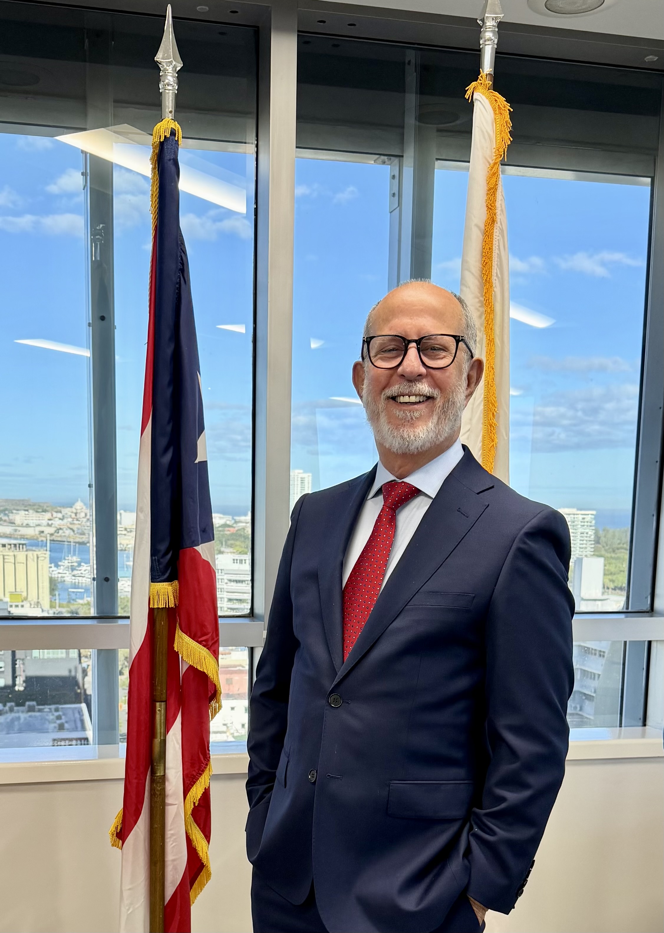 Lcdo. Orlando R. González Hernández