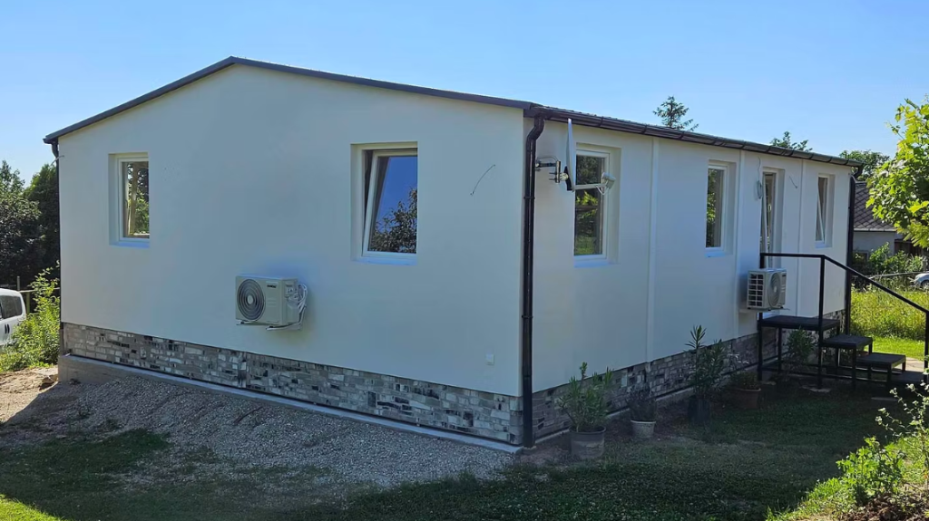 Budakalász klasszikus 75 m²-es 4 modulos acélvázas könnyűszerkezetes ház