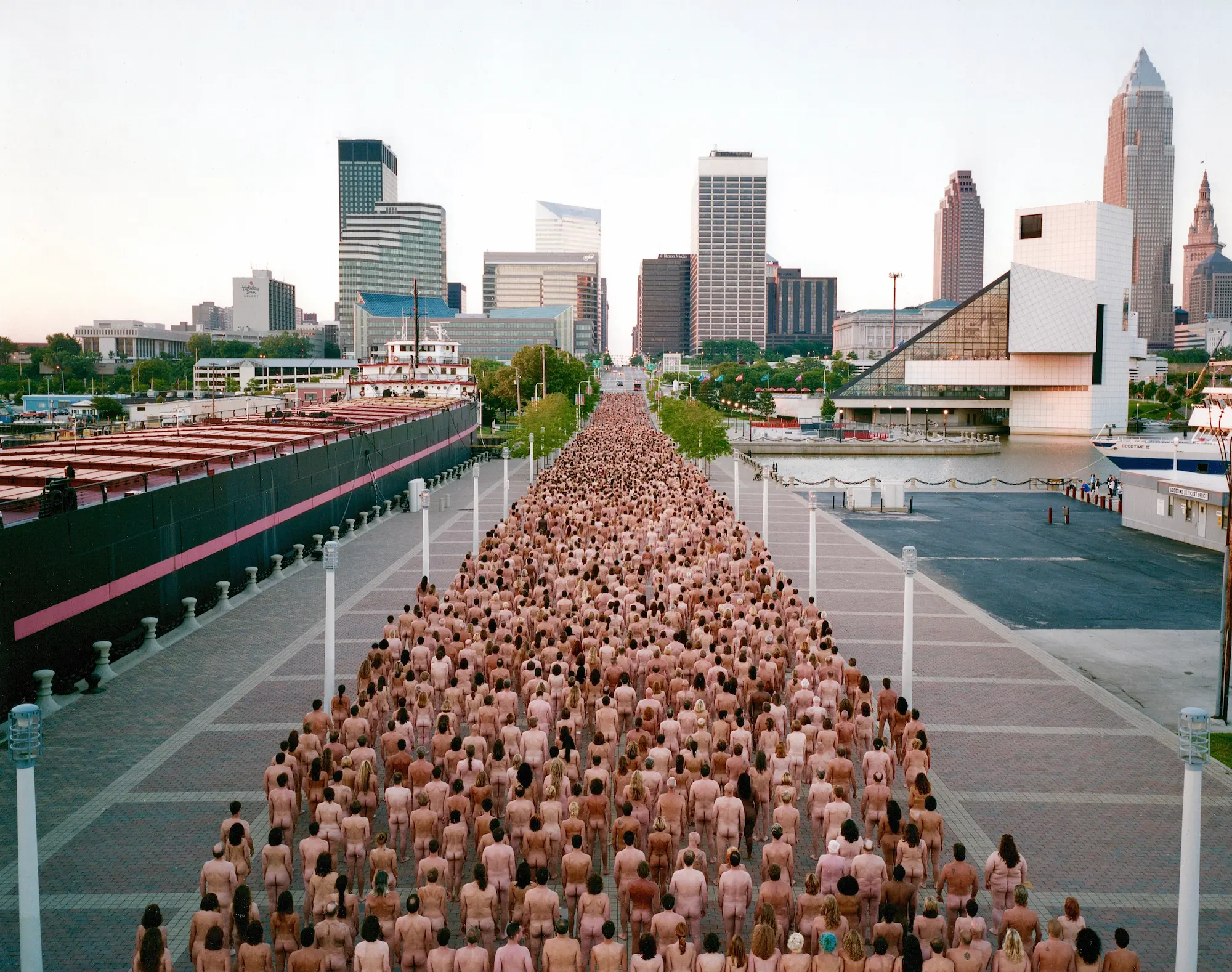 Spencer Tunick work 1