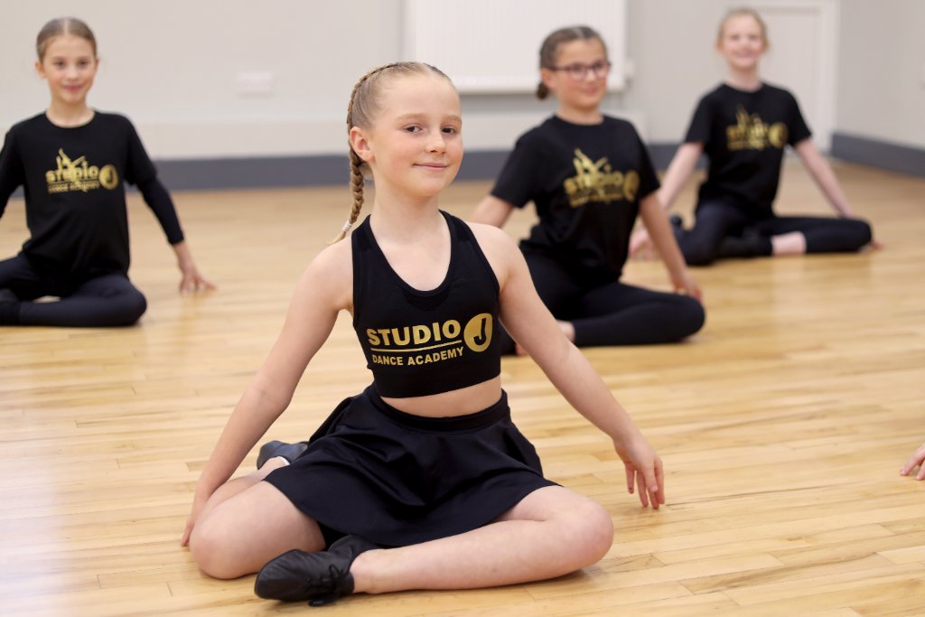 Studio J dancers 5