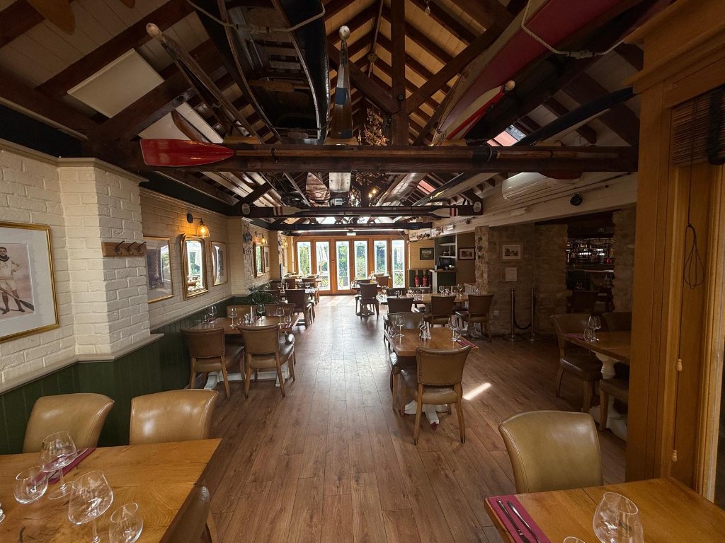Restaurant dining room