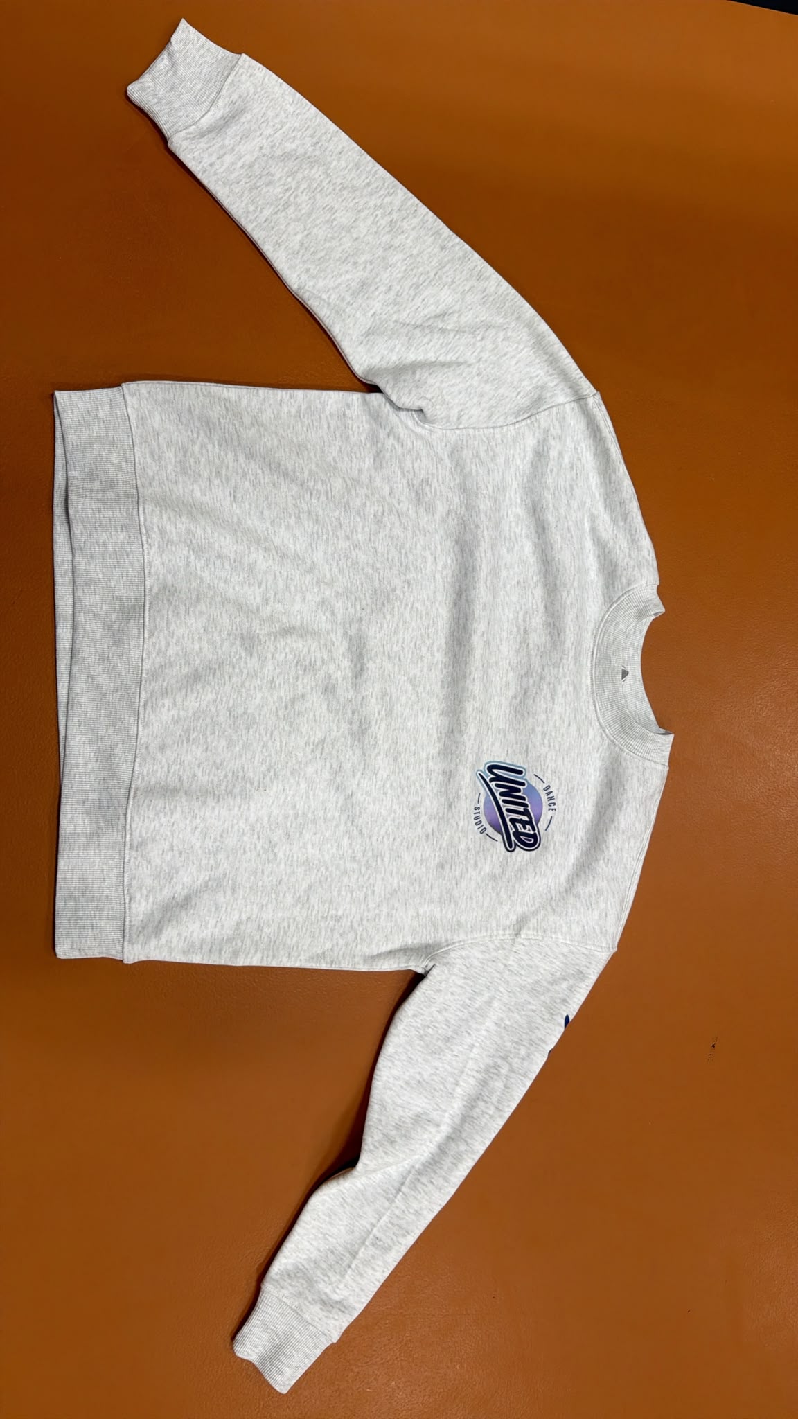 Grijze sweater — Maat S - foto 1