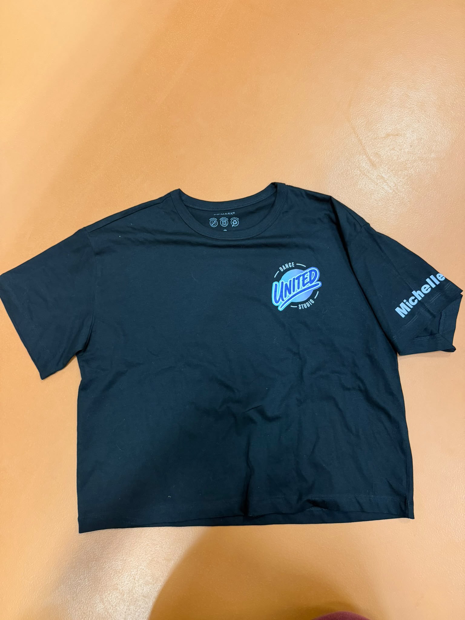 Zwart T-shirt — Maat S - foto 1