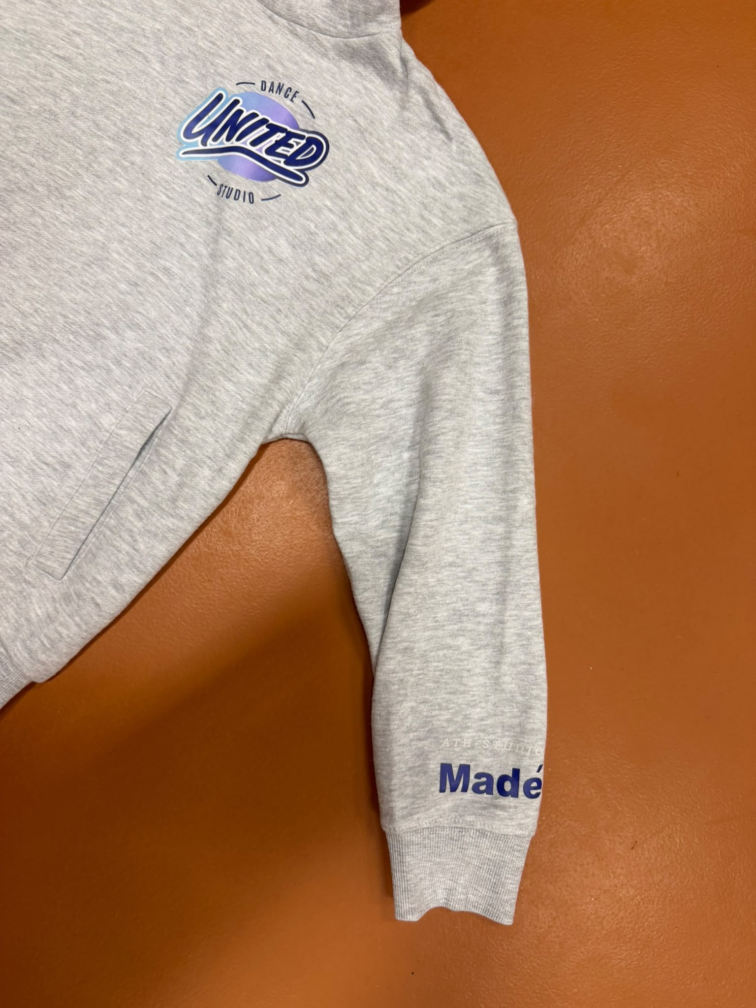 Grijze Hoodie - foto 1