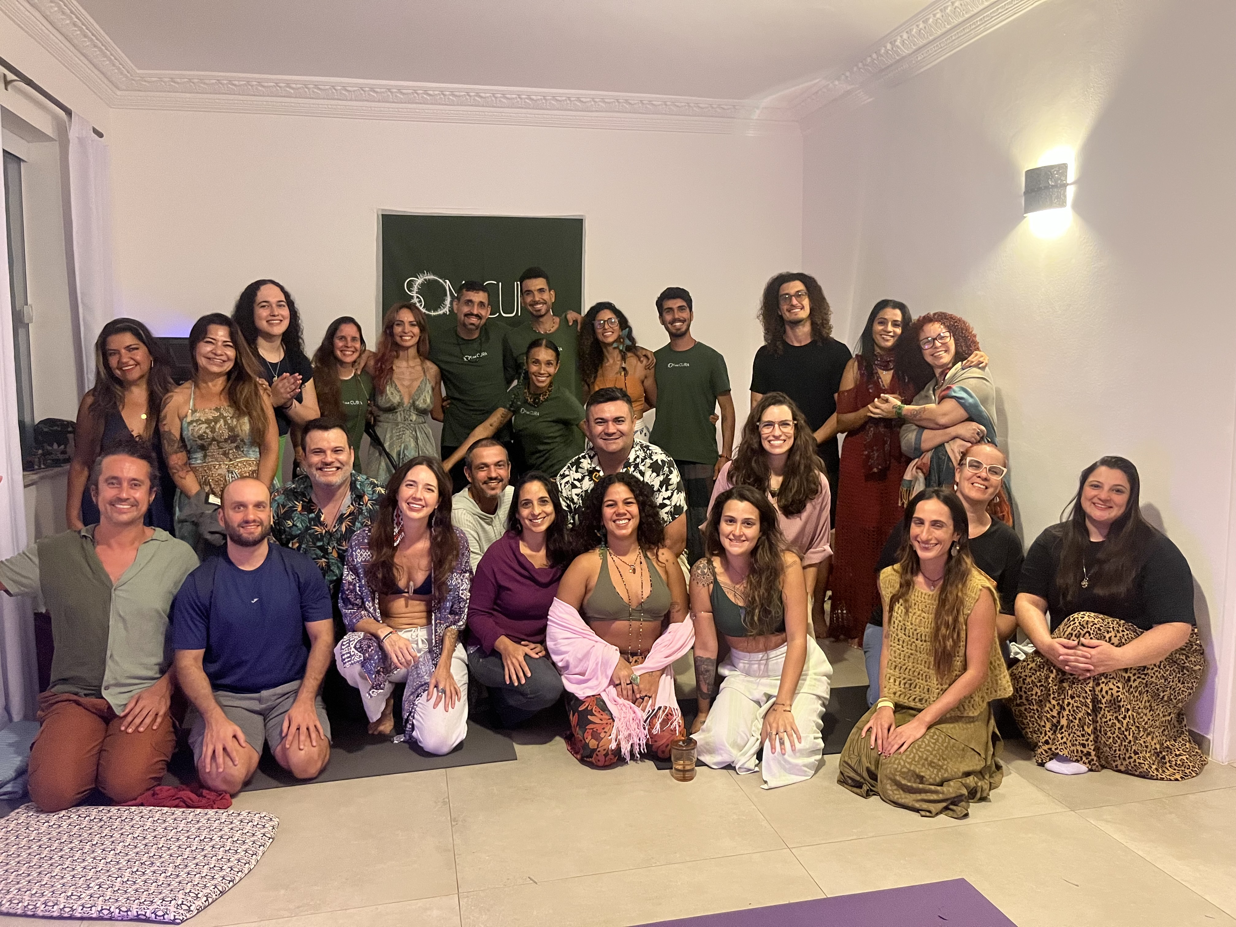 Grupo completo em círculo