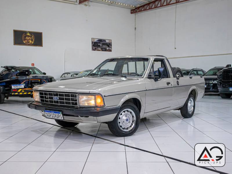 Ford Pampa GL 1.6 1985 — AG Pickups e Multimarcas