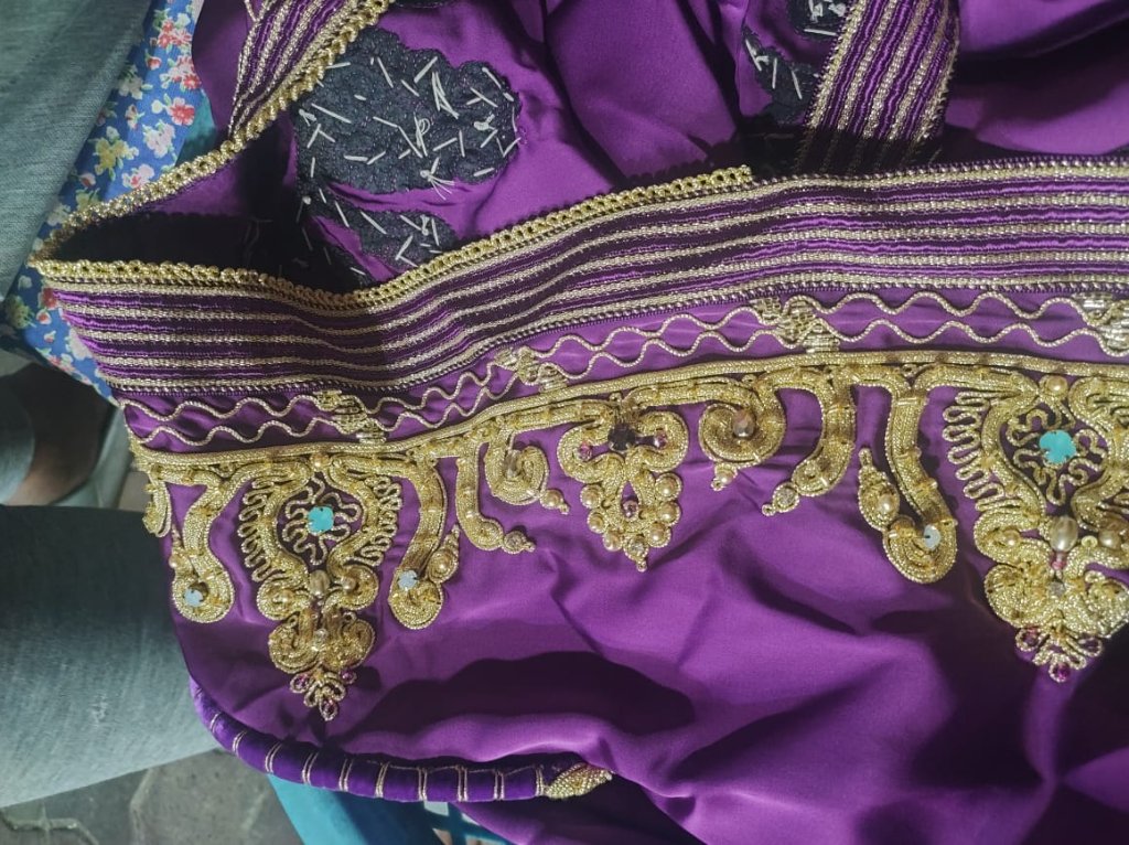 Détail Khayata Violet & Or