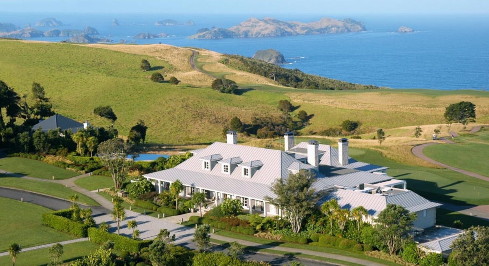 Robertson Lodges — Kauri Cliffs
