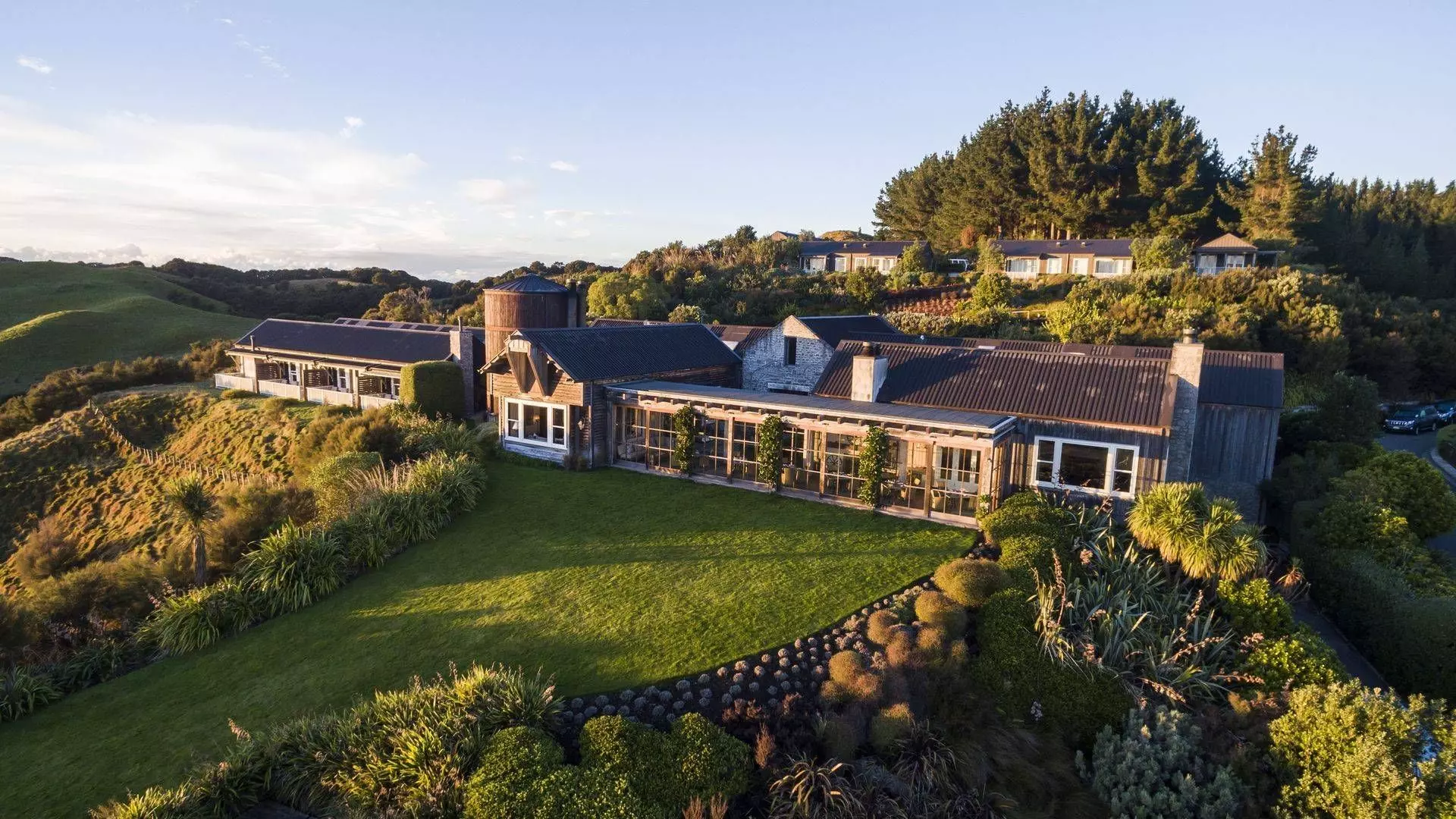 Robertson Lodges — Cape Kidnappers