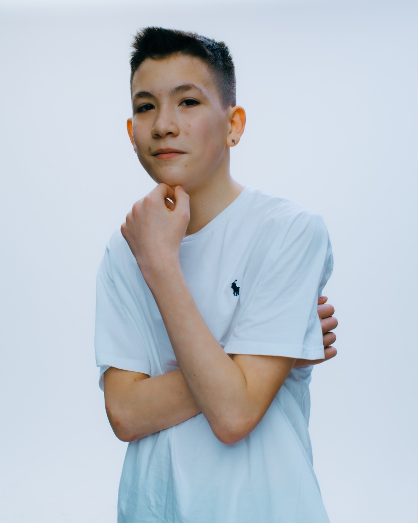 100 Teens - Image 31