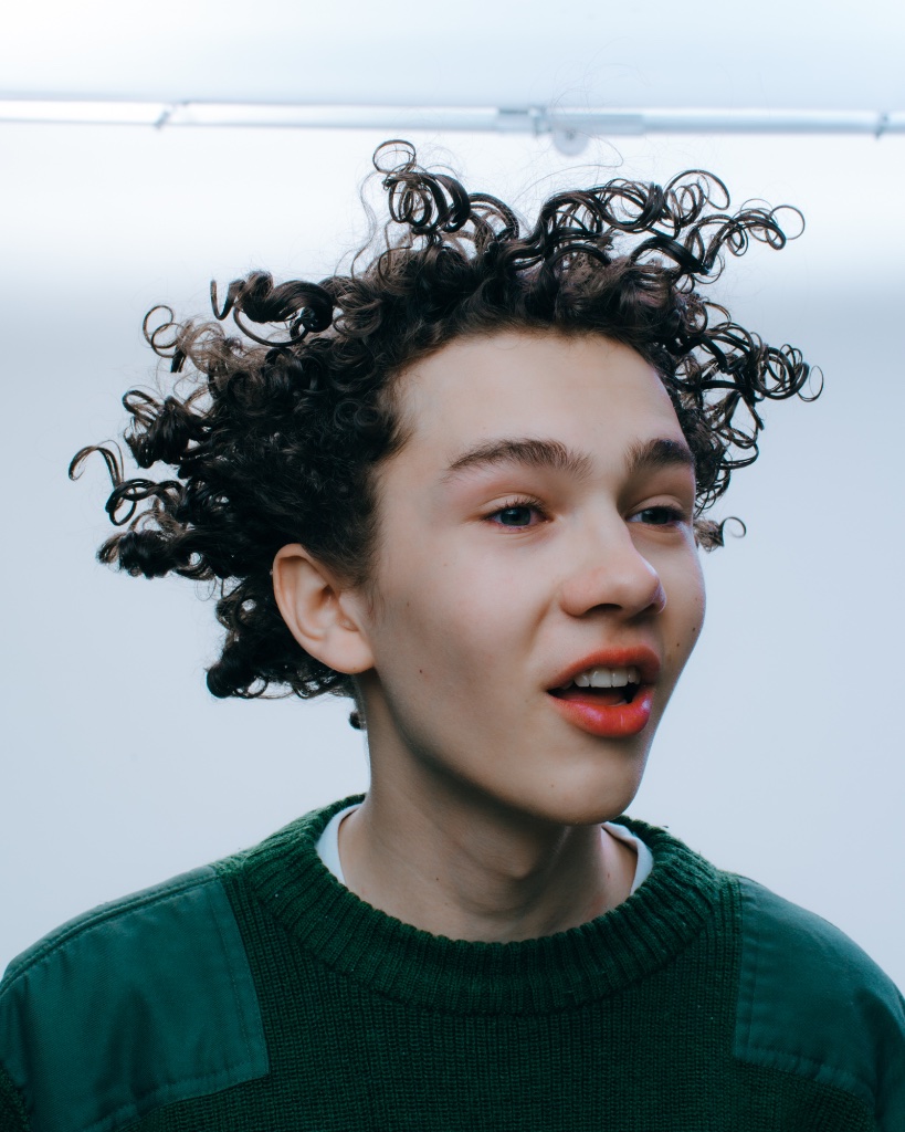 100 Teens - Image 26
