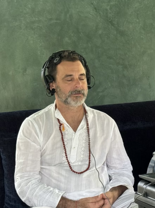 Ian getting a brain scan while meditating