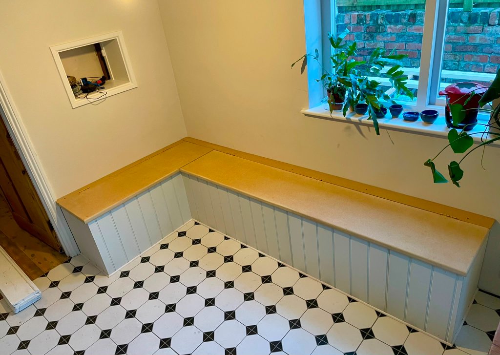 Made to Measure Window Seating — image 4