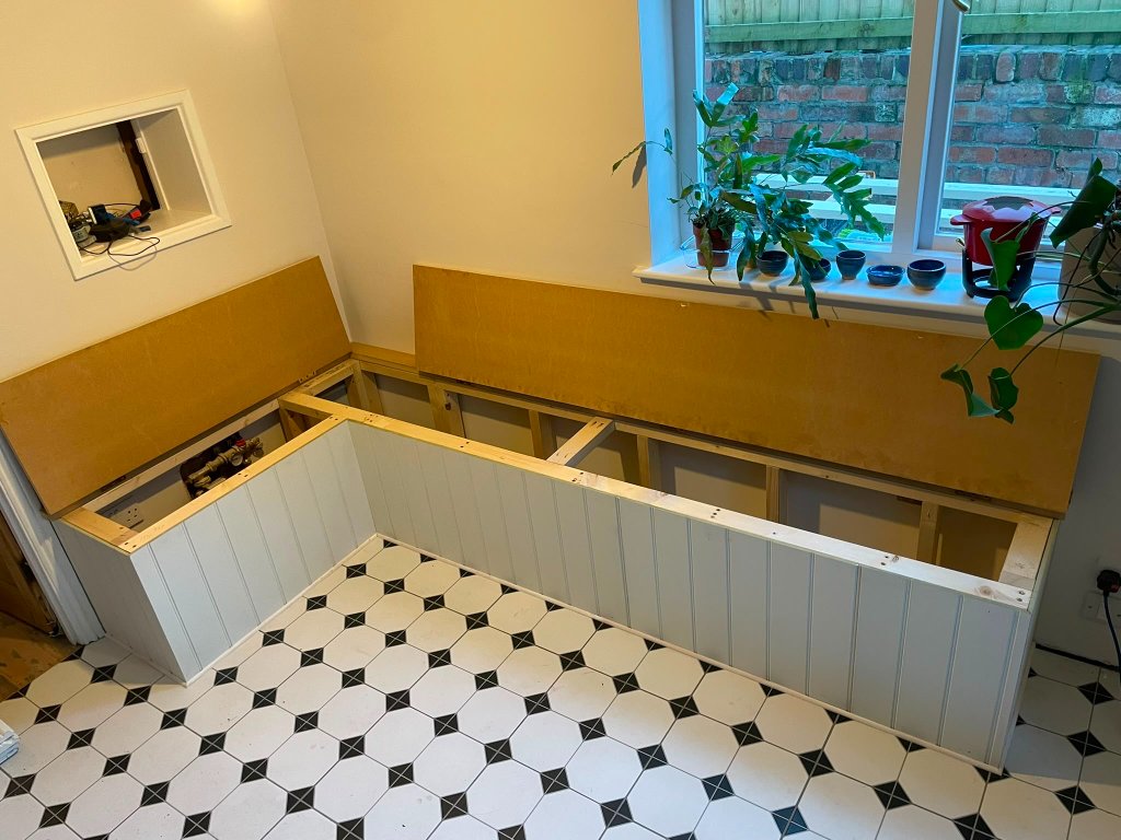 Made to Measure Window Seating — image 3