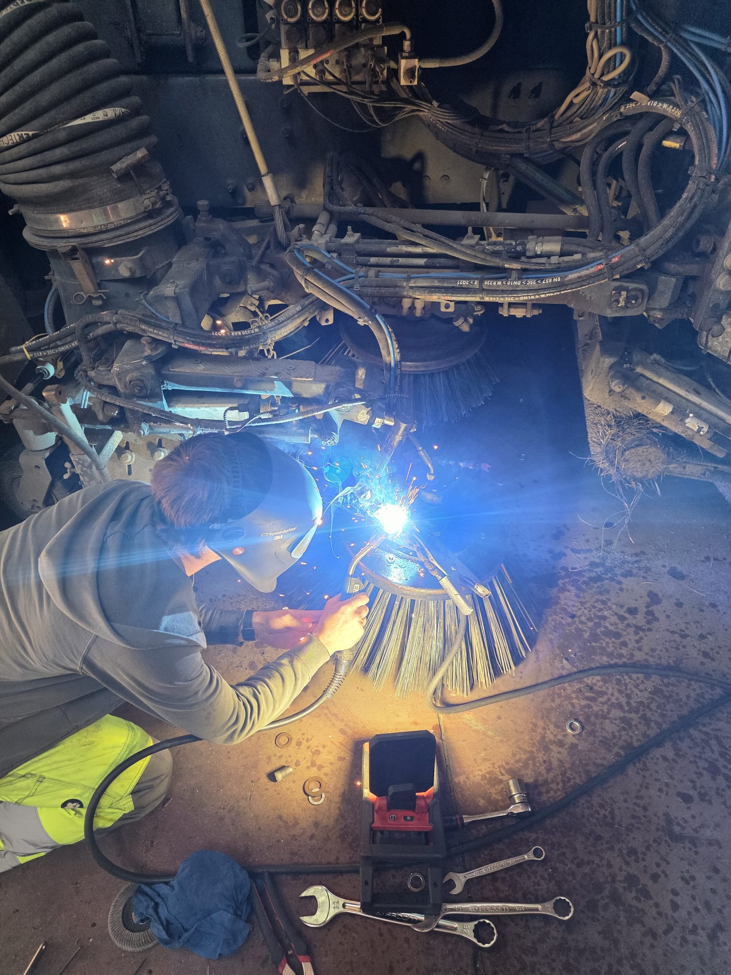 Lasreparatie aan borstelsysteem