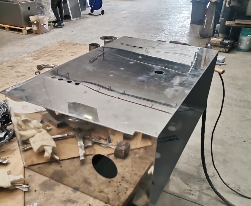 Fabricación en Inoxidable - Máquina Alimentaria