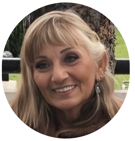 Dr Ivory Mogollón